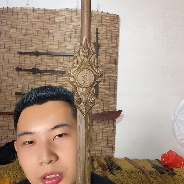 **** 紫檀木类成套家具绿檀