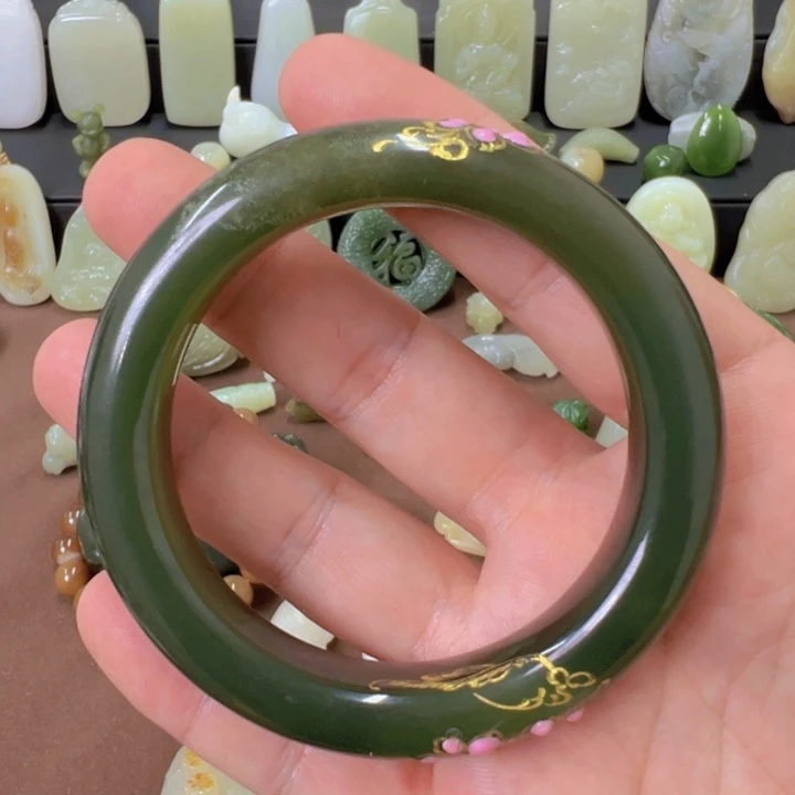 未镶嵌手镯和田玉