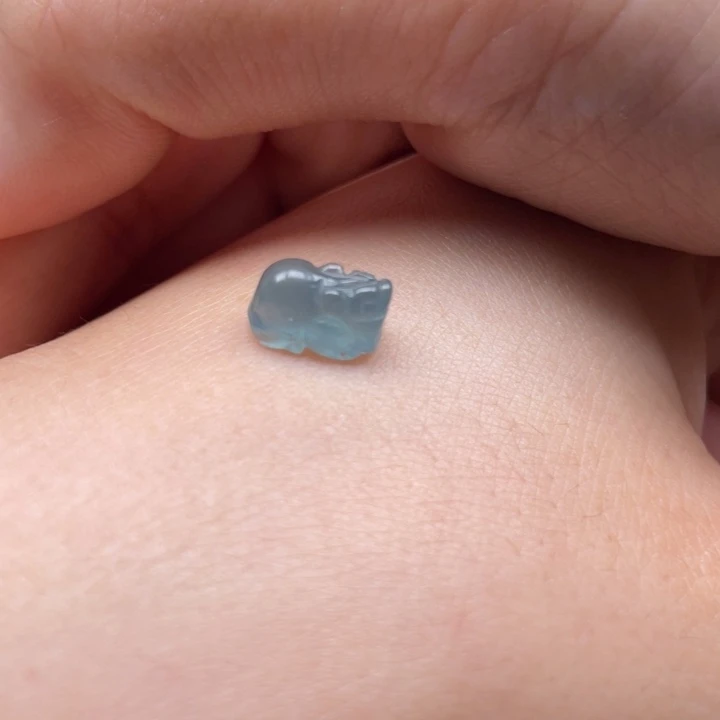 颈饰未镶嵌翡翠冰蓝貔恘