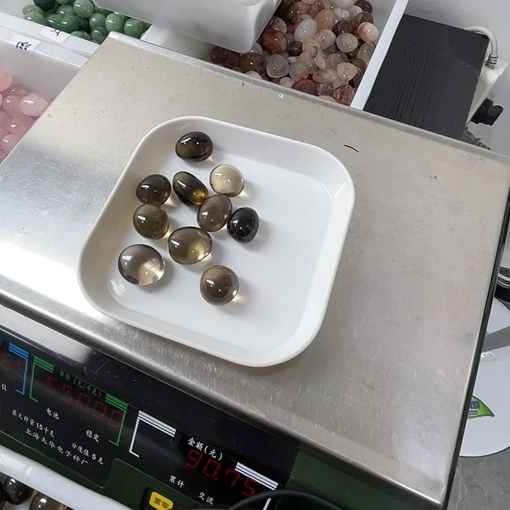 昌***轩水晶珠宝半成品未镶嵌