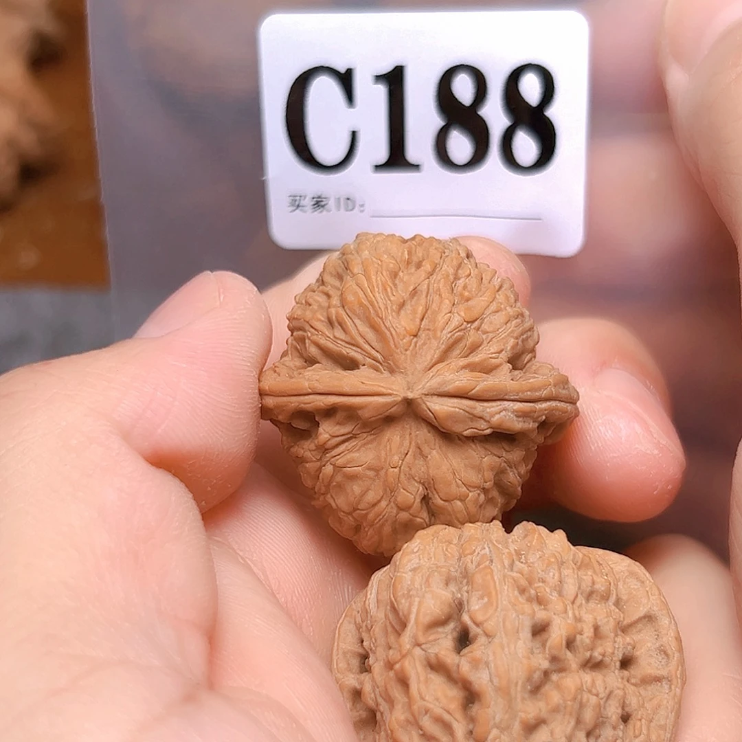 文玩核桃吊坠34➕白狮子