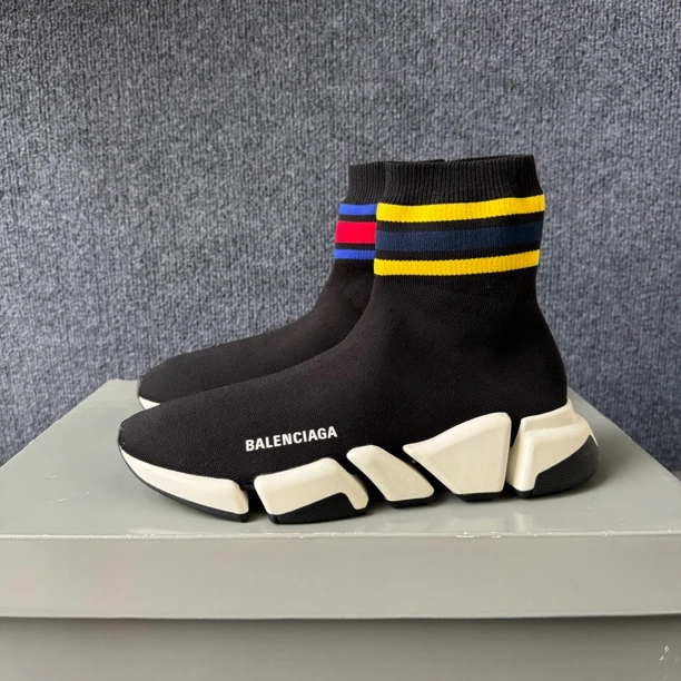 99新 Balenciaga/巴黎世家 39码 speed 2.0 袜套鞋 黑色 原盒