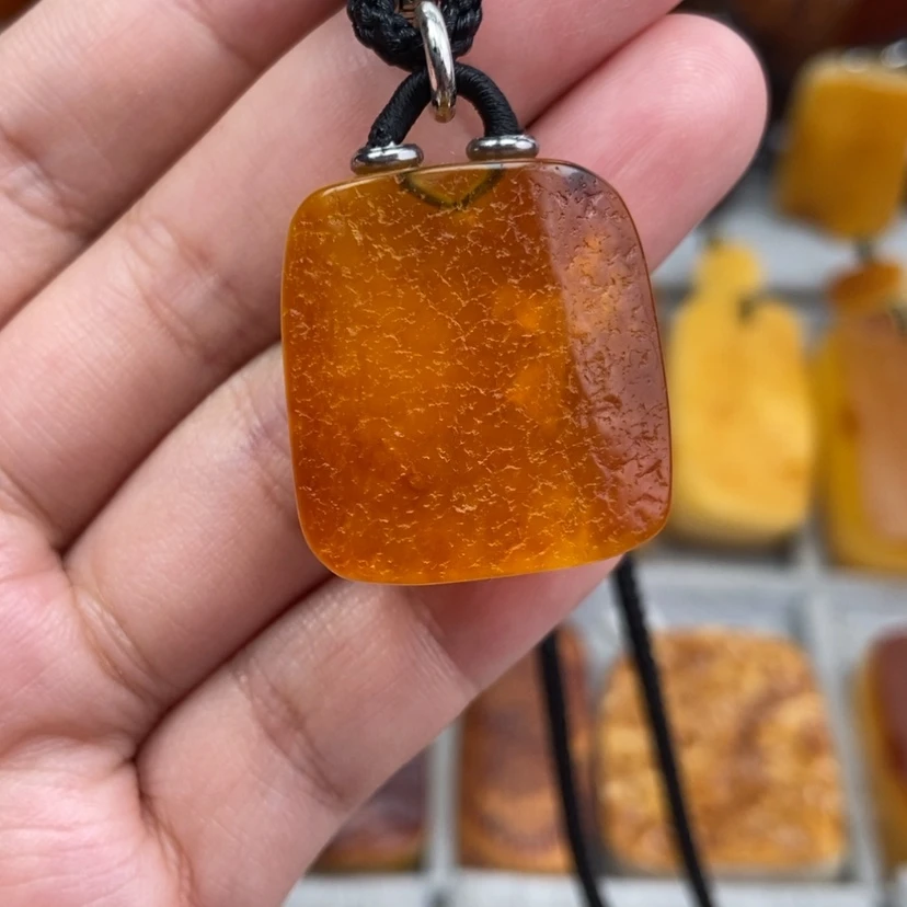 【闪购商品】琥珀珠宝奇石未镶嵌