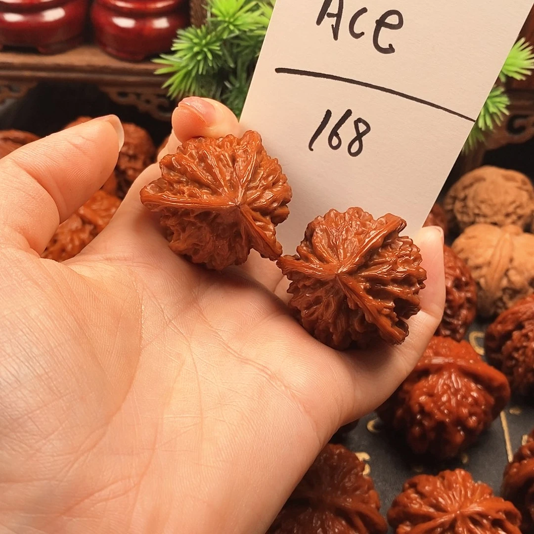 A***S把件文玩核桃三棱ace