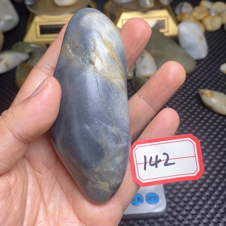 未镶嵌和田玉把件142