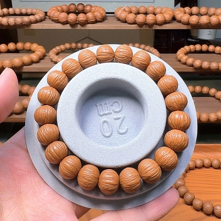 手串猴头核桃早**、13.5同尺土豪