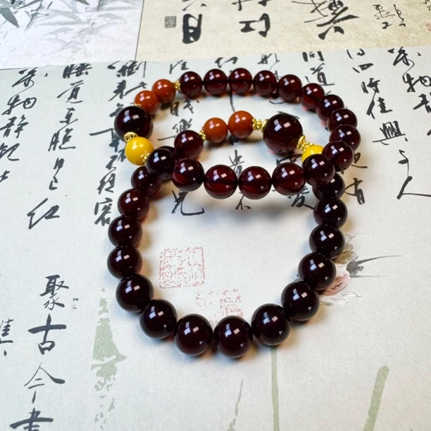 西亚珠宝XR008缅甸血珀手串卡8mm左右多样性发货