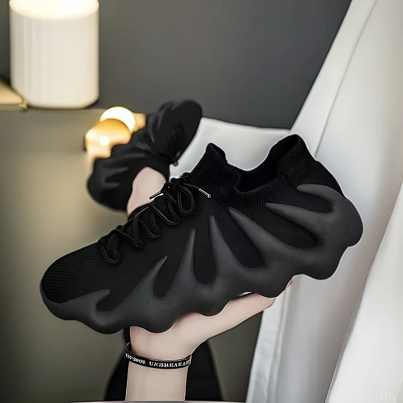 黑色百搭八爪鱼男鞋夏季网红运动鞋舒适潮鞋网面飞织椰子女款