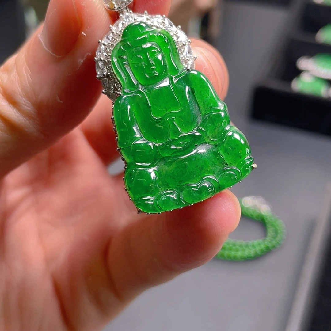 吊坠(不含链)未镶嵌翡翠