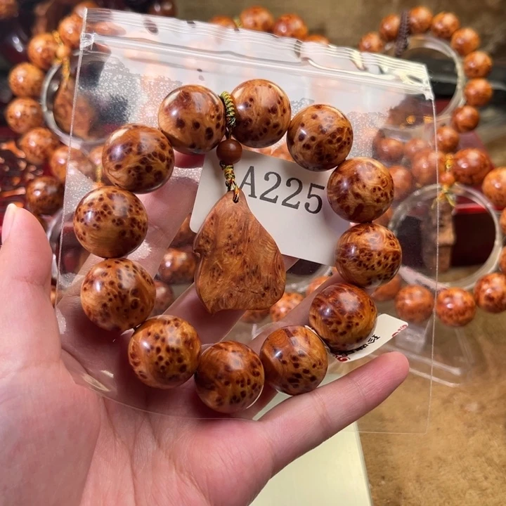 柏木（崖柏）手串/手链20金刚骨料