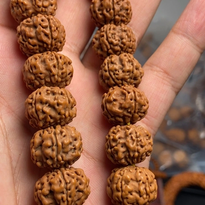 猴头核桃吊坠广****）文玩手串