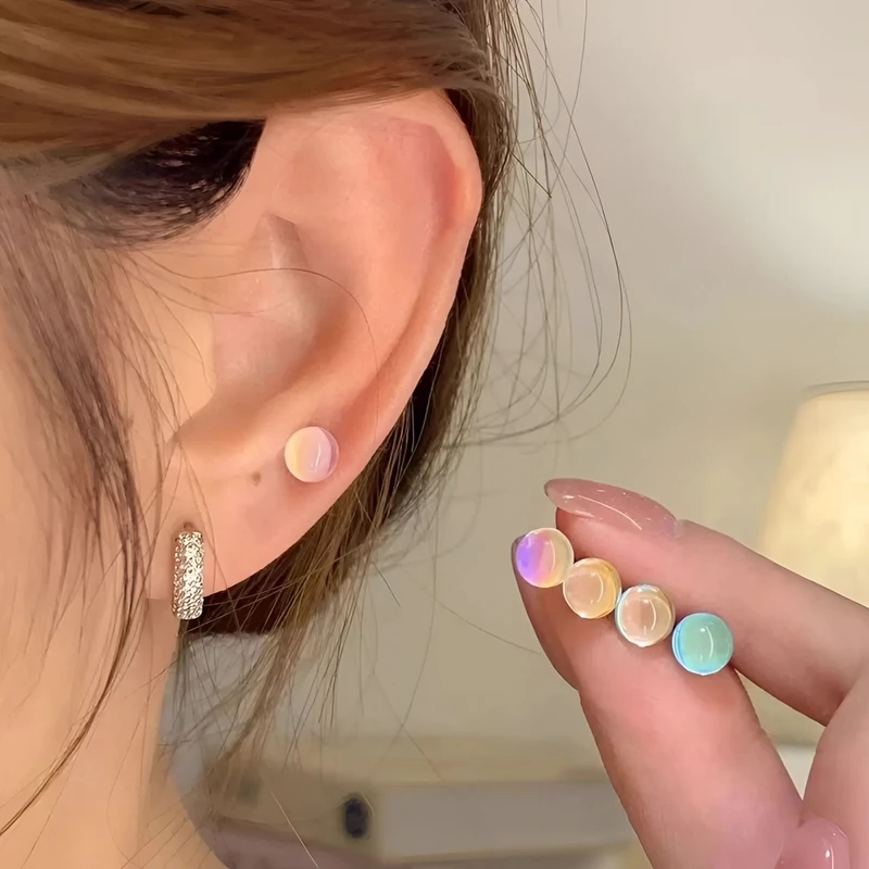 钛钢亚克力耳饰 梦幻半圆多巴胺彩色百搭耳骨圆球耳钉睡觉免摘螺