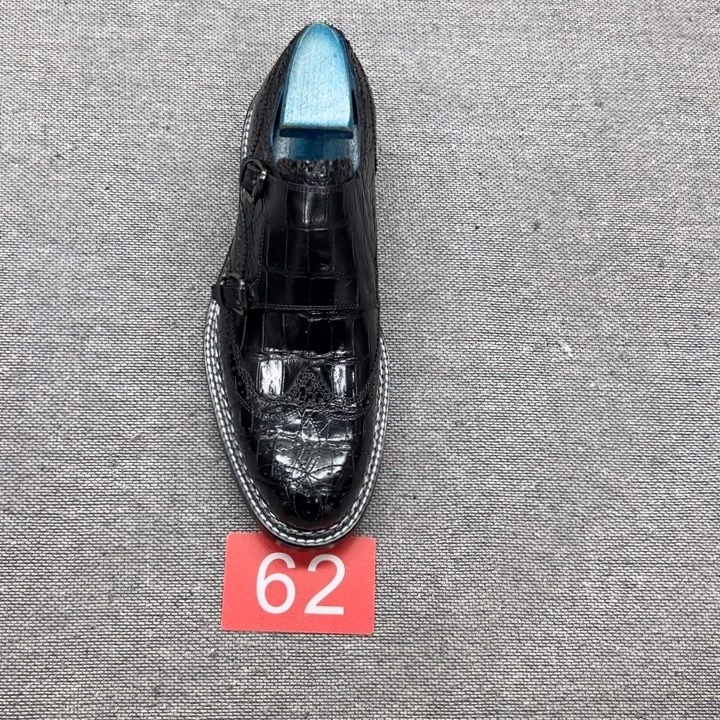 辽***司鸵鸟皮（革）全鳄鱼皮38码