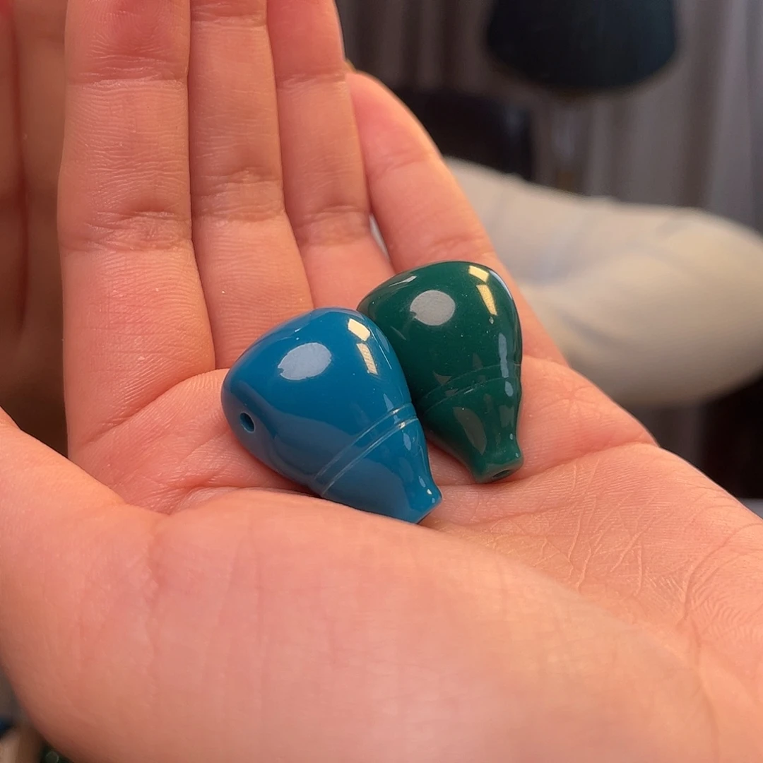 树脂20三通 蓝绿各一颗