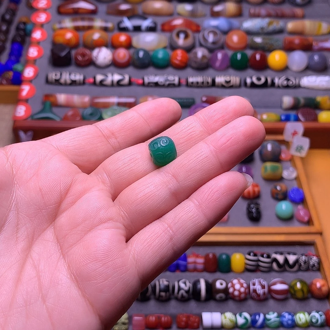 情***曲玛瑙/玉髓未镶嵌颈饰