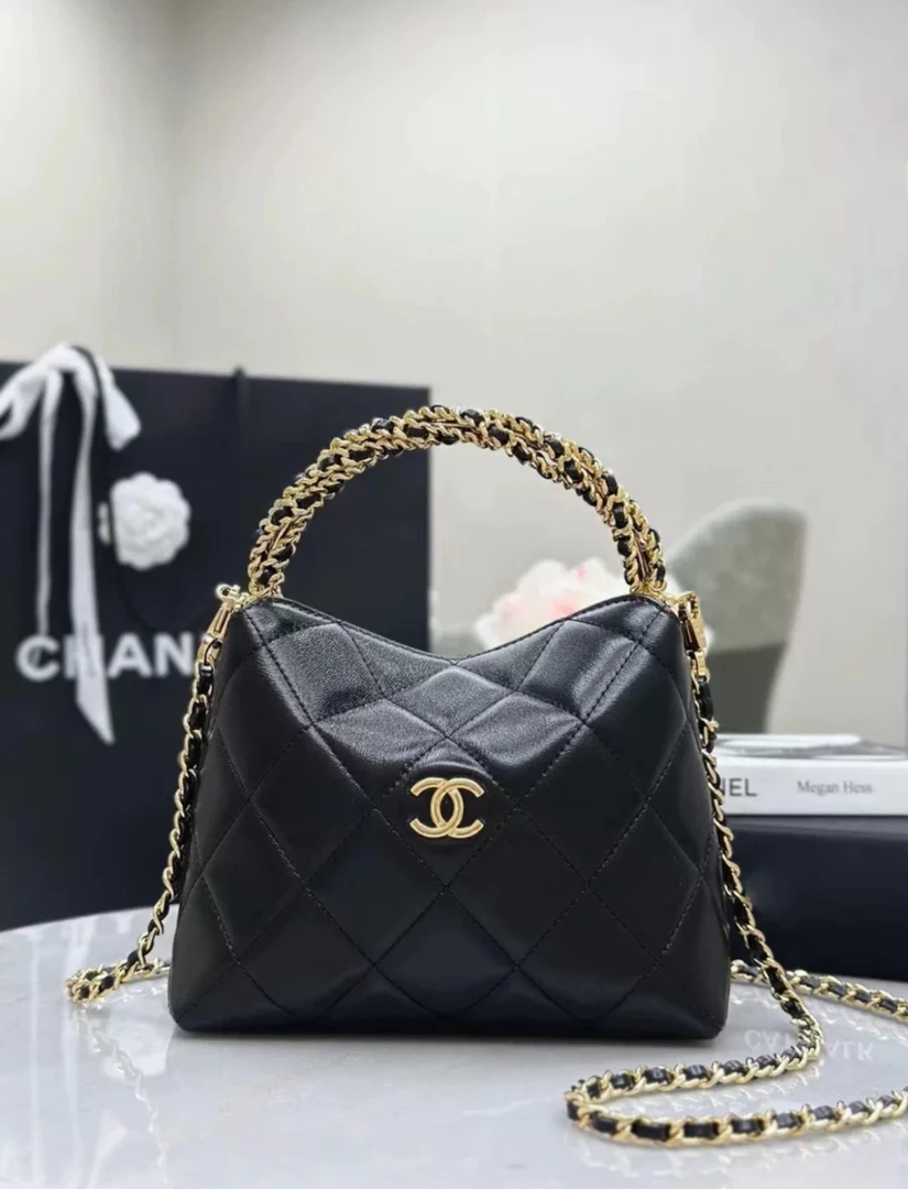 全新未使用 Chanel/香奈儿 24B手柄饭盒包hobo 全套 大全套