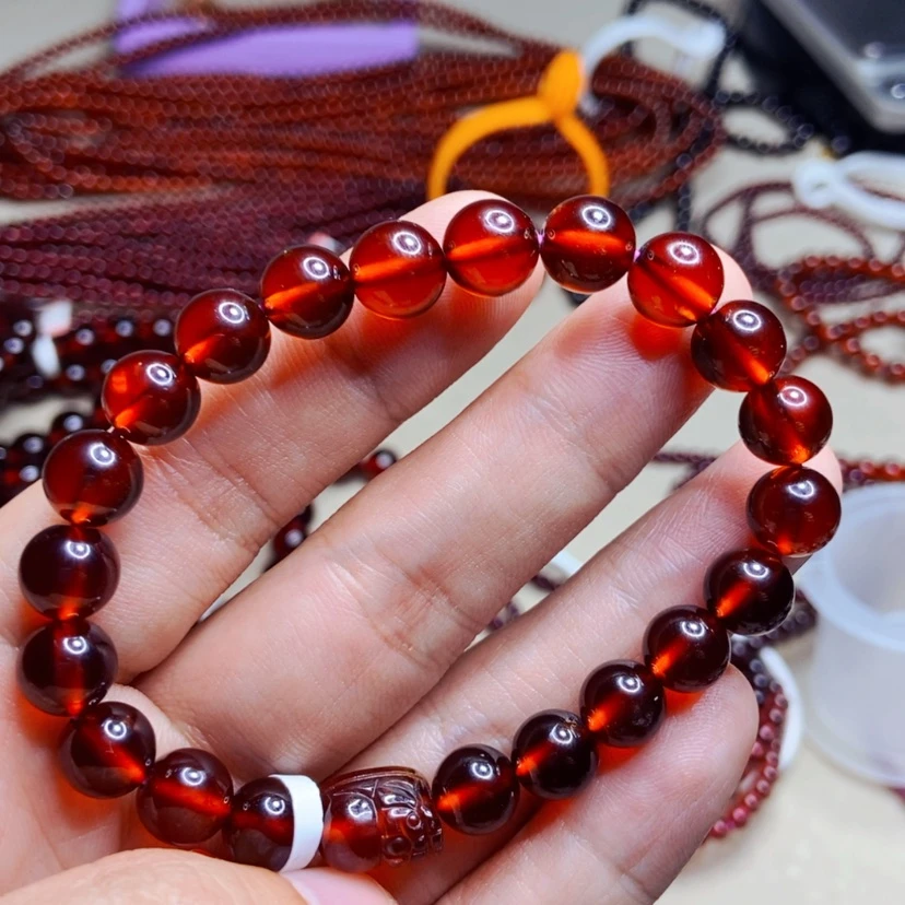 【闪购商品】未镶嵌手链石榴石小*帽