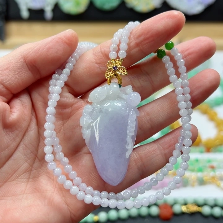 颈饰未镶嵌翡翠吊坠