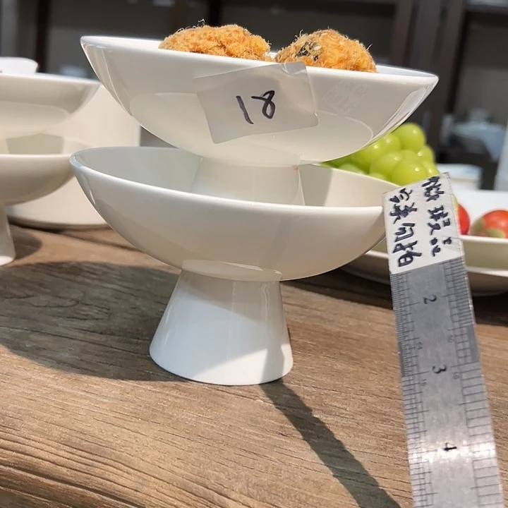 国营尾货骨瓷高角果盘一对18