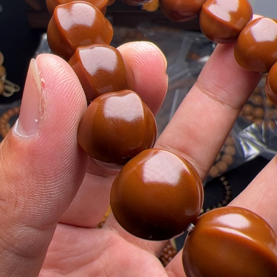 猴头核桃吊坠可露锁骨