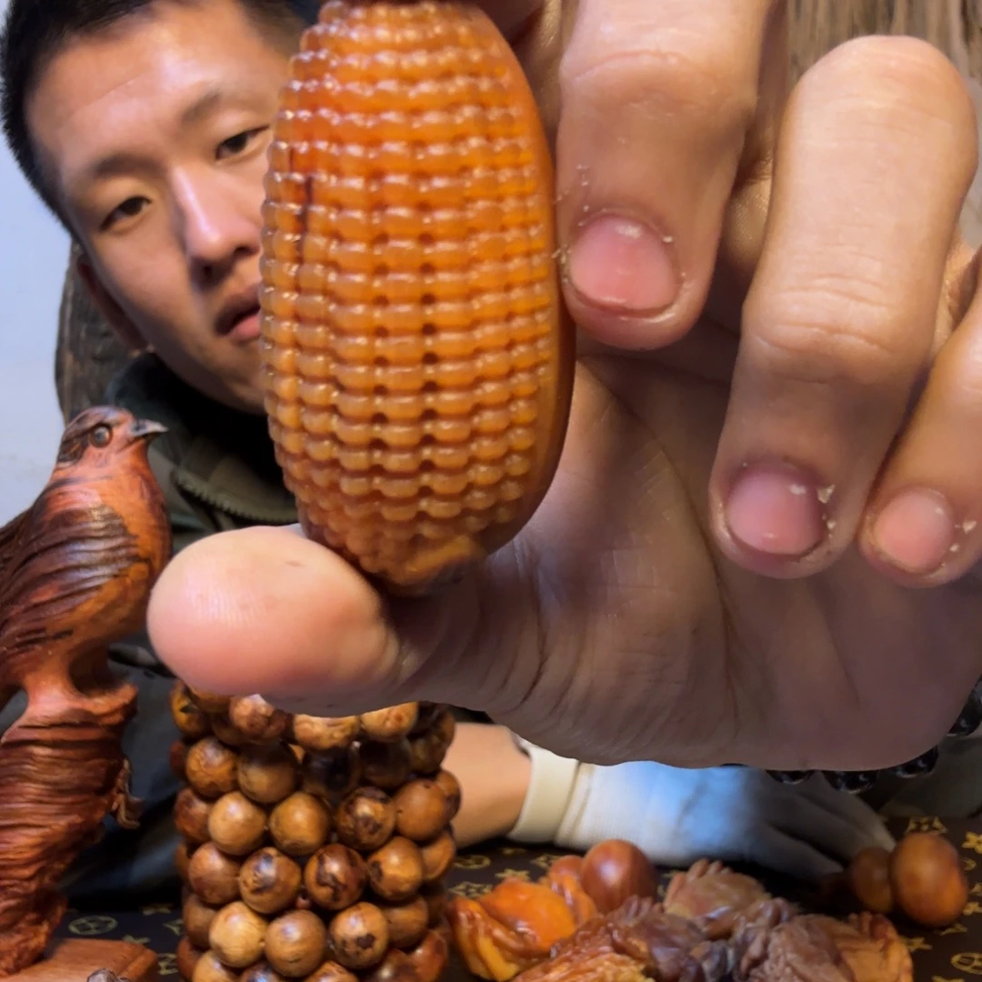 松木（琥珀木）无事牌玉米竞拍
