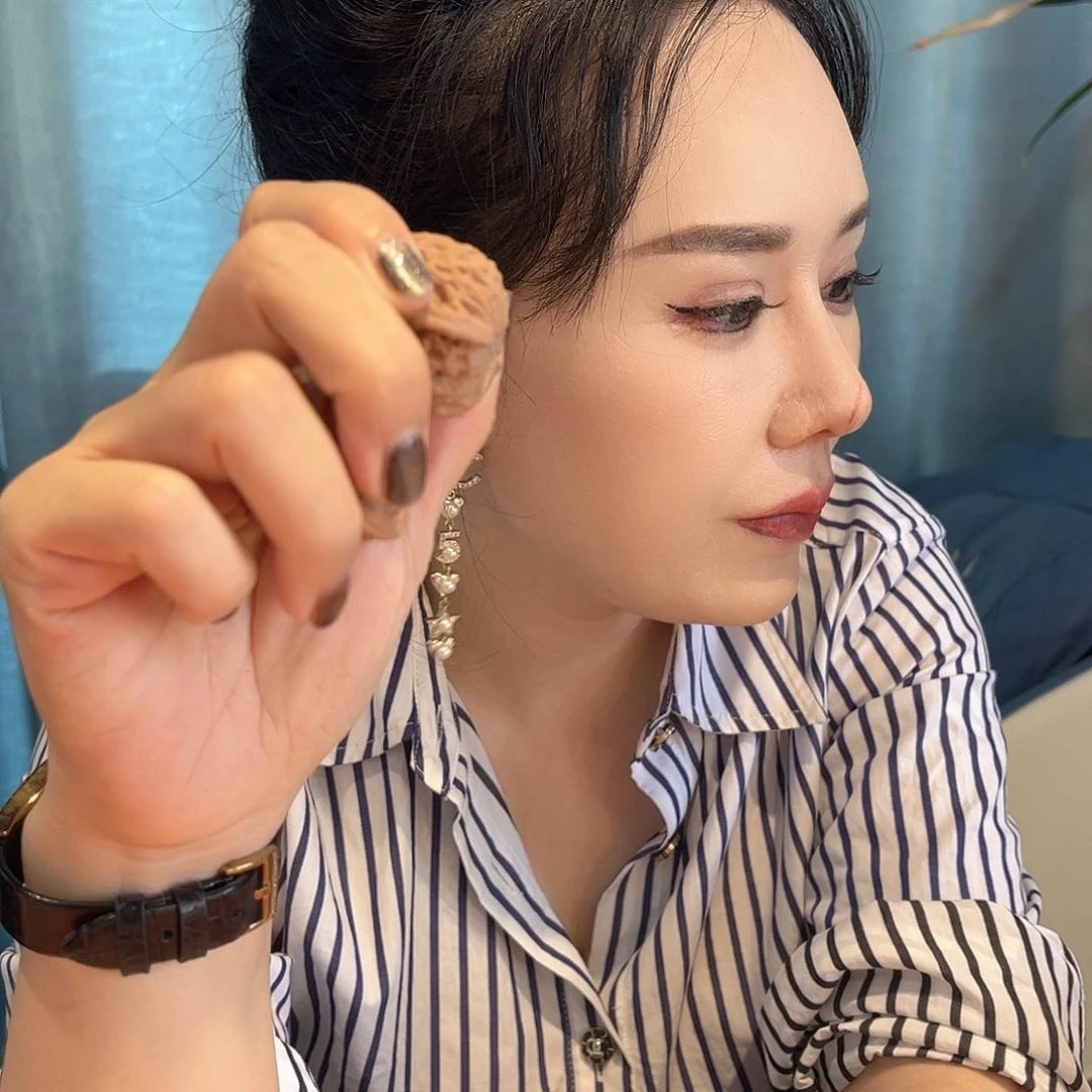 文玩核桃把件磨盘