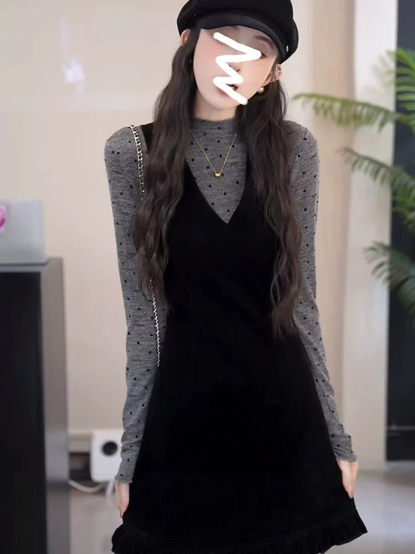 纯欲辣妹半高领波点上衣女早秋收腰丝绒连衣裙