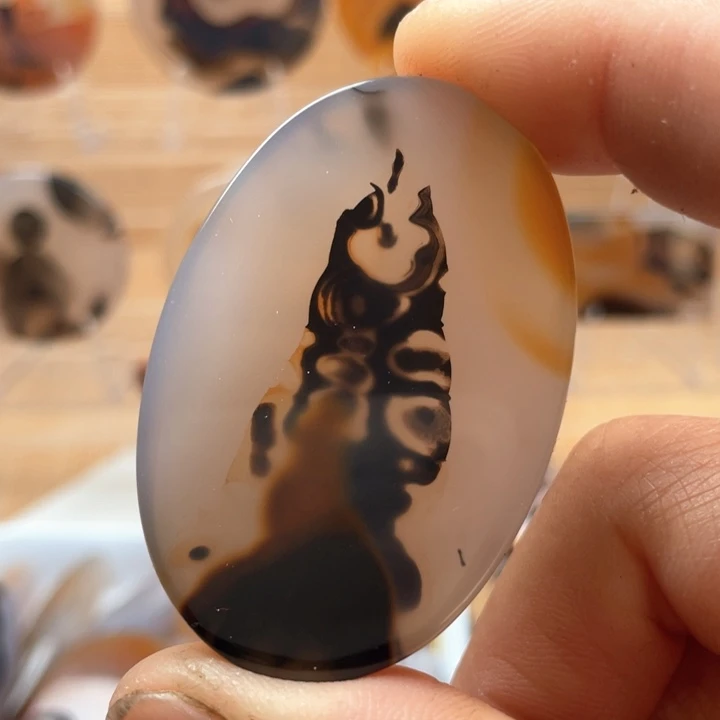 玛瑙/玉髓吊坠未镶嵌