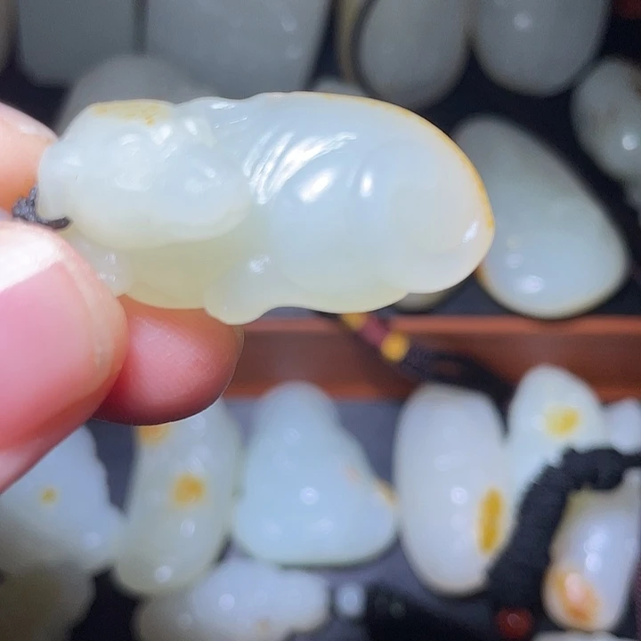 和田玉（白玉）未镶嵌车挂