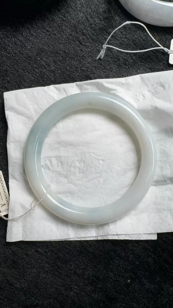 三斤家的缅甸翡翠手镯 58