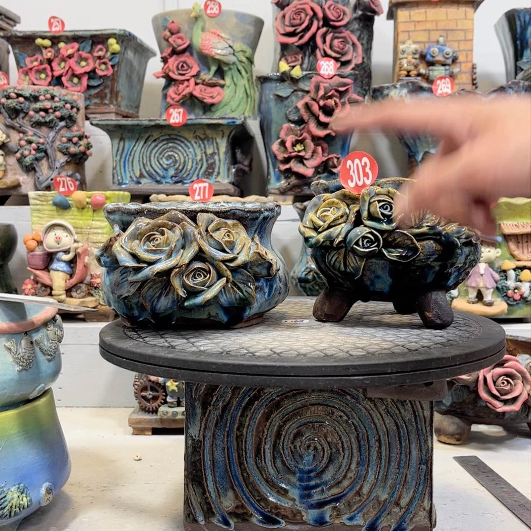 陶瓷是****微瑕303 号陶然花盆