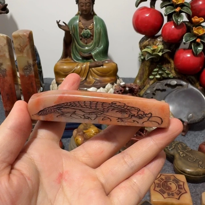 一***人石材手工艺品摆件