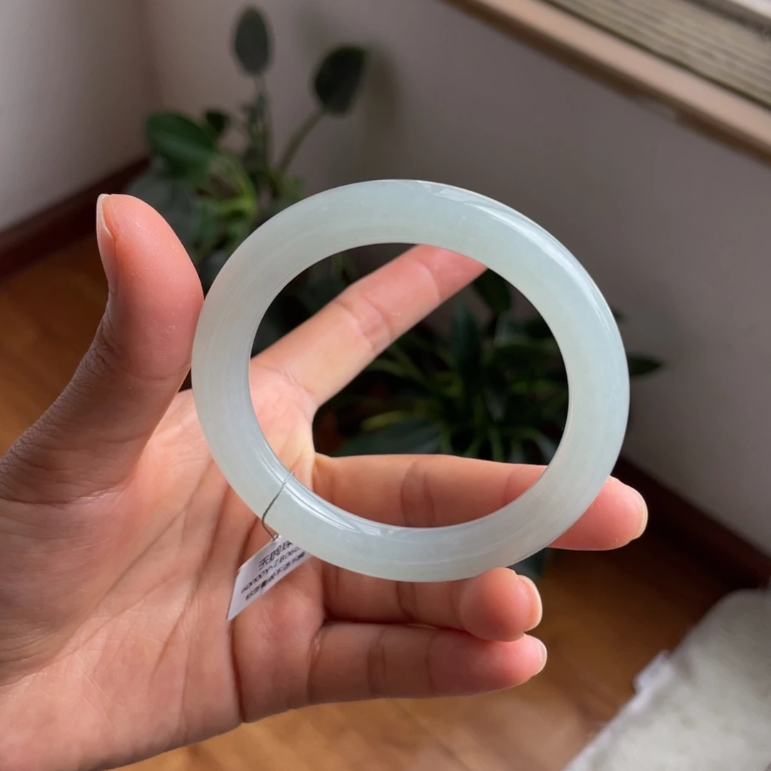 翡翠手镯未镶嵌冰晴圆条