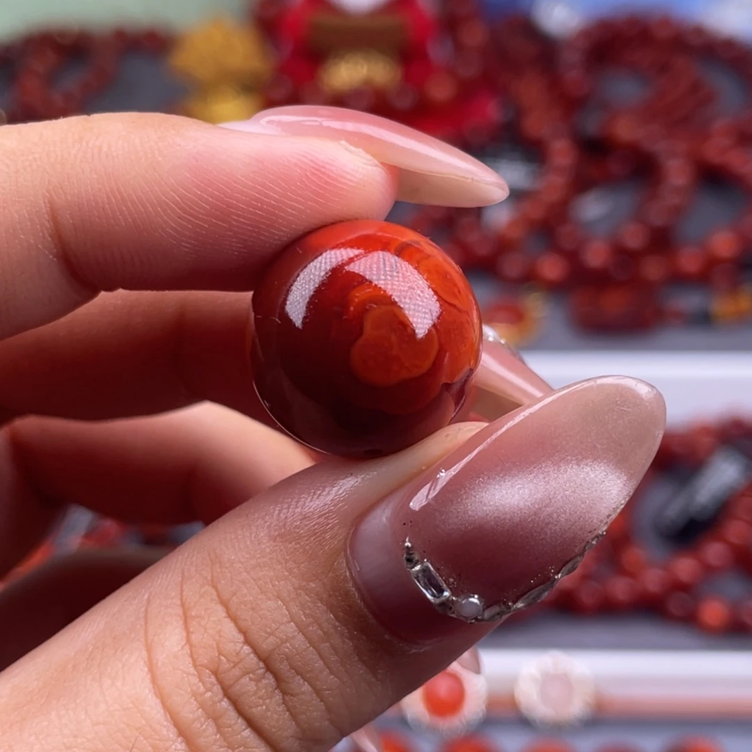 南红玛瑙未镶嵌其他全品原矿）17.4mm瓦西牛血双色满肉单珠