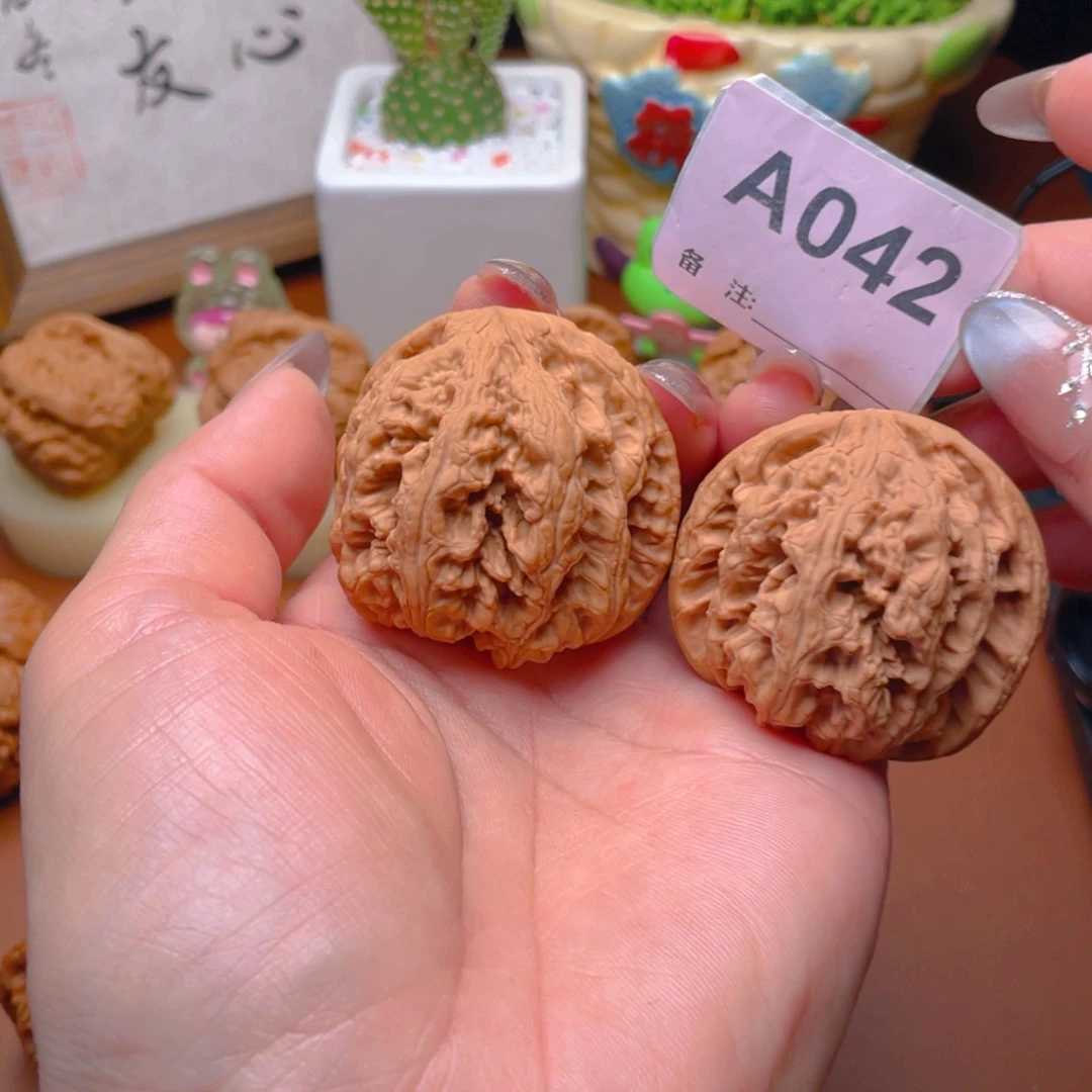 文玩核桃把件粗筋45