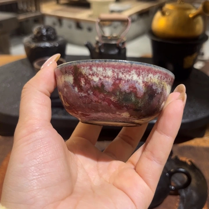 景德镇鱼和熊手工陶艺