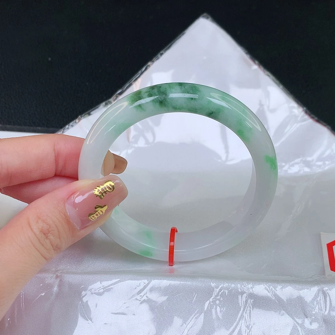 翡翠手镯未镶嵌天然翡翠A货 6100