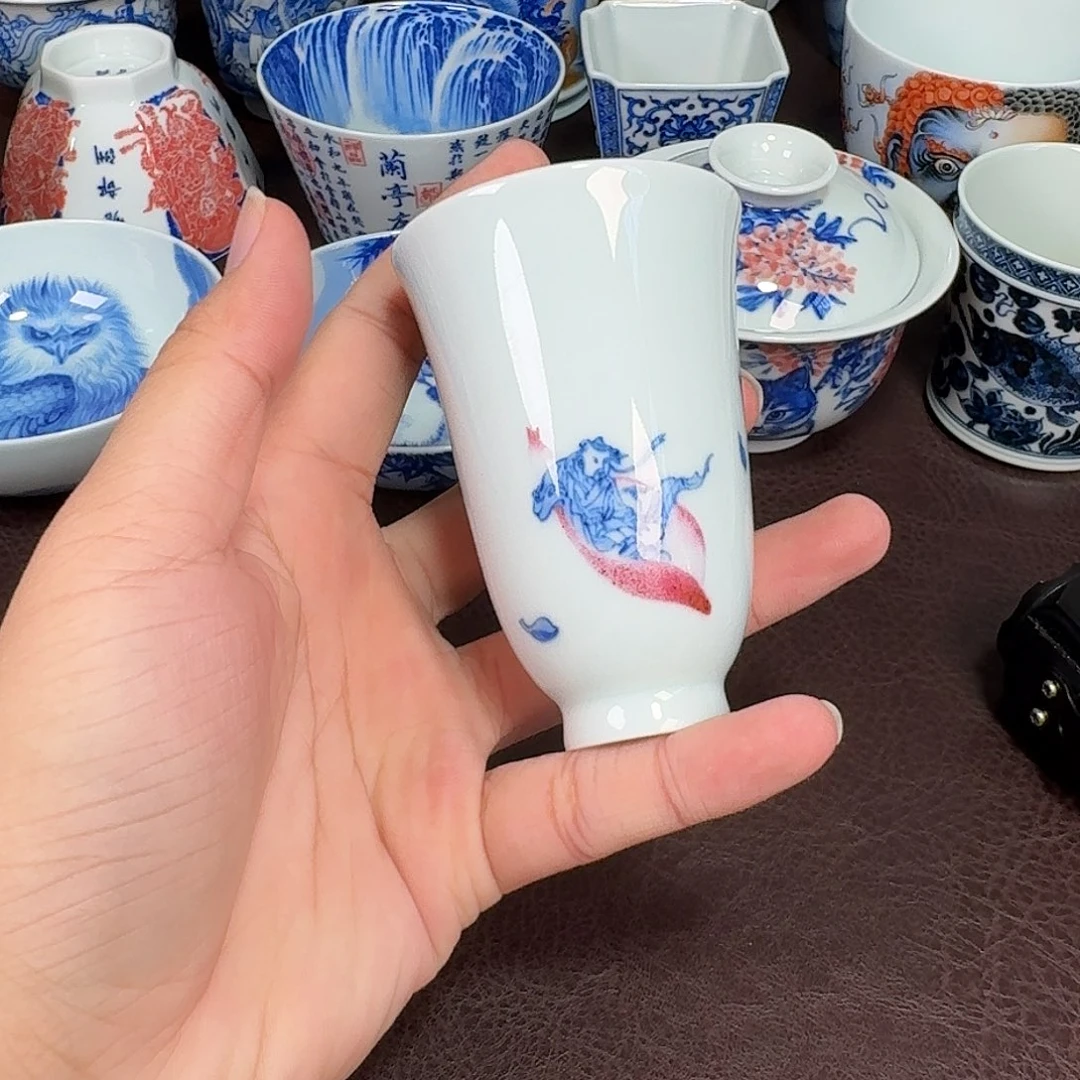 现代景德镇陶瓷杯