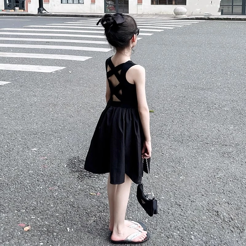 女童甜辣连衣裙夏2025新款女孩夏日度假风公主裙夏装露背吊带裙子