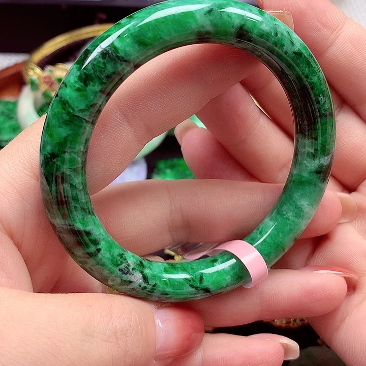 翡翠未镶嵌手镯翡翠手镯