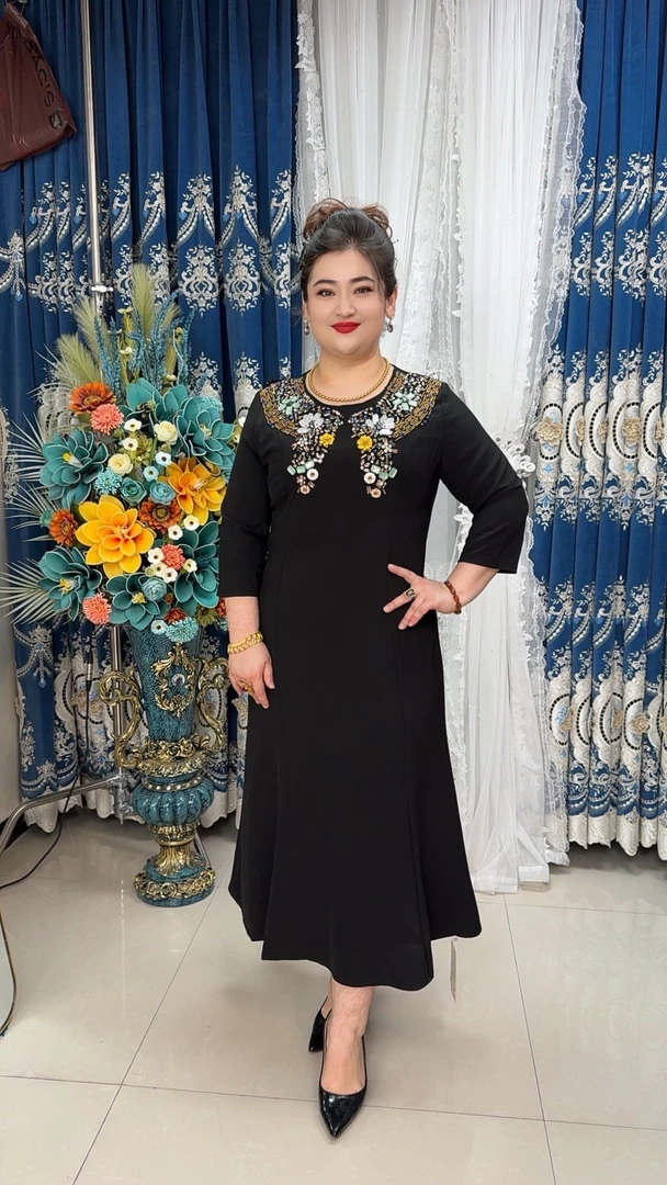 连衣裙长袖时尚长款民族风大码绣花女士-1013