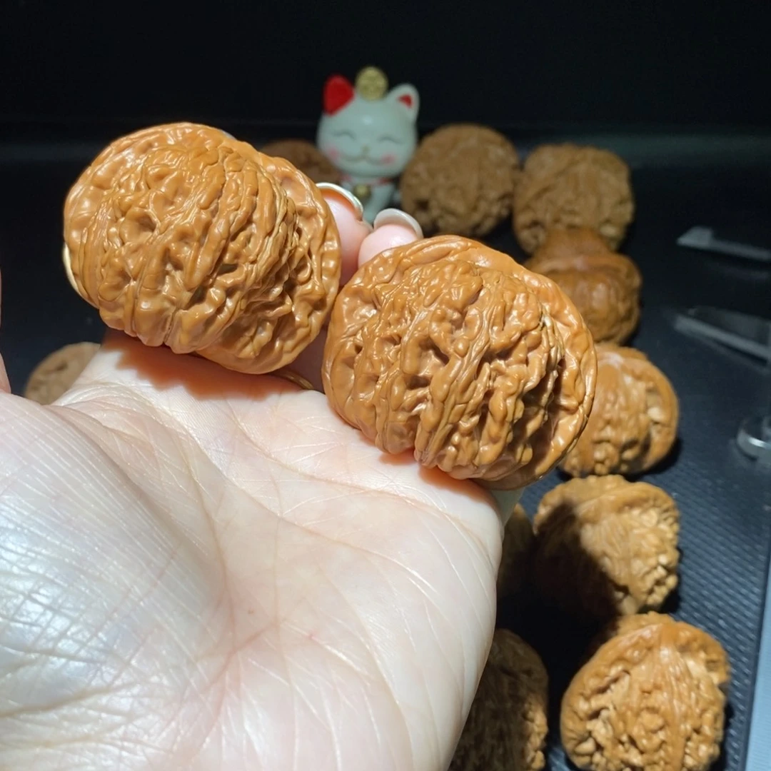 想***士文玩核桃把件四座楼