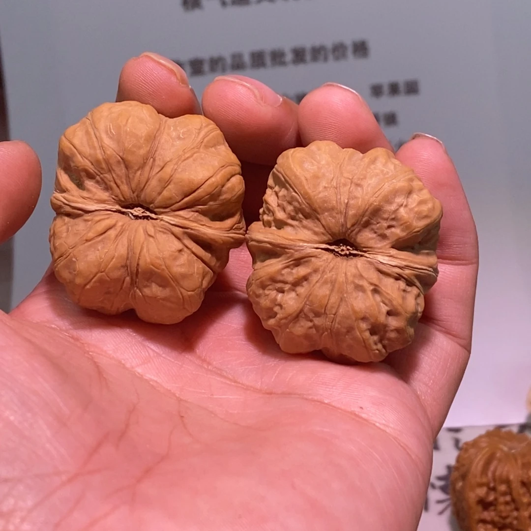 怜***夭吊坠文玩核桃玉蝉