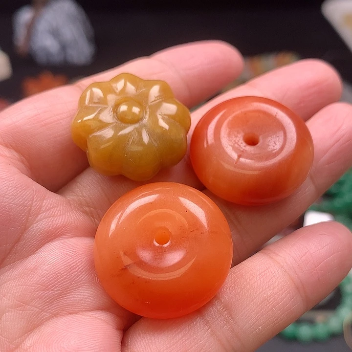 石英质玉未镶嵌颈饰福利