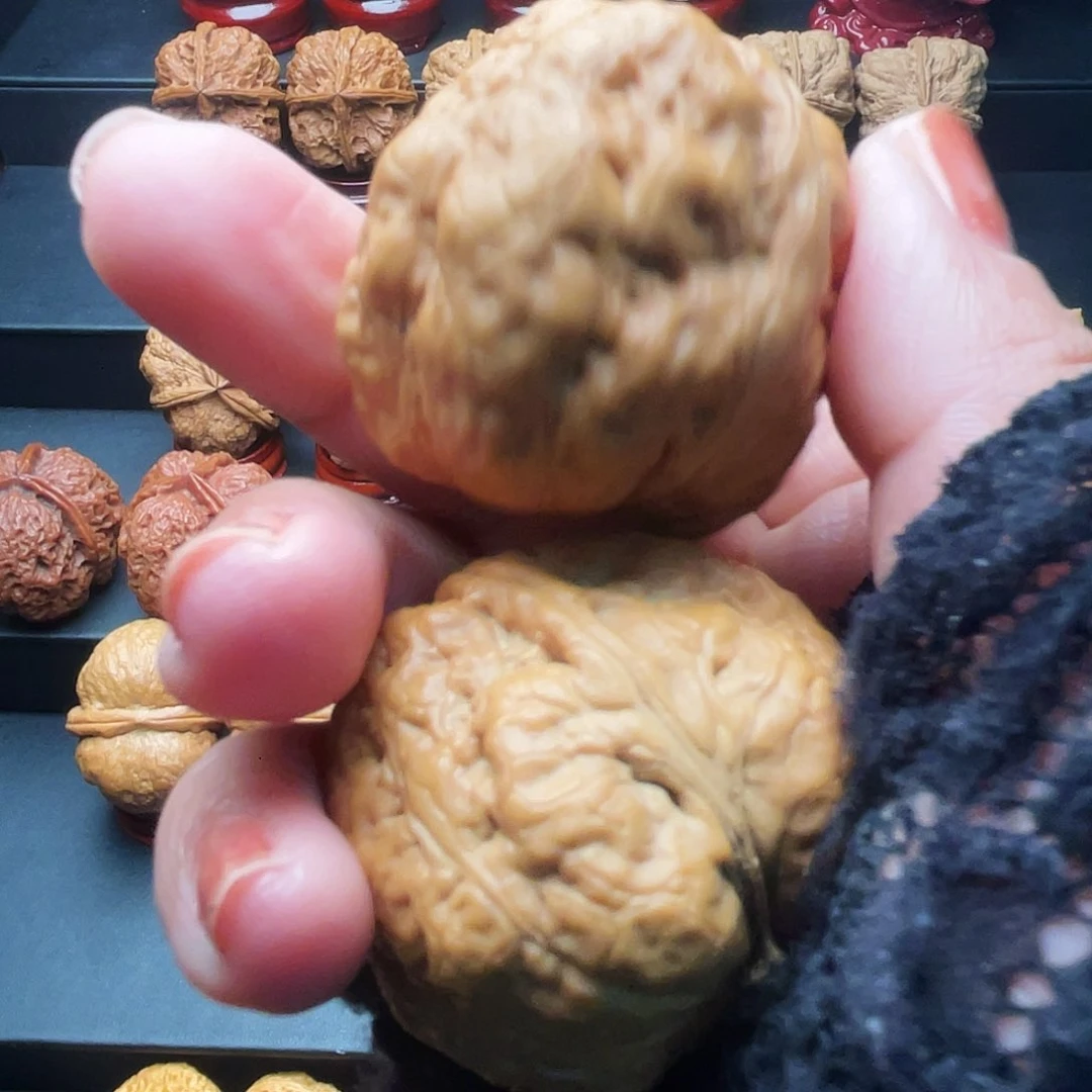 文玩核桃吊坠任*亲，头