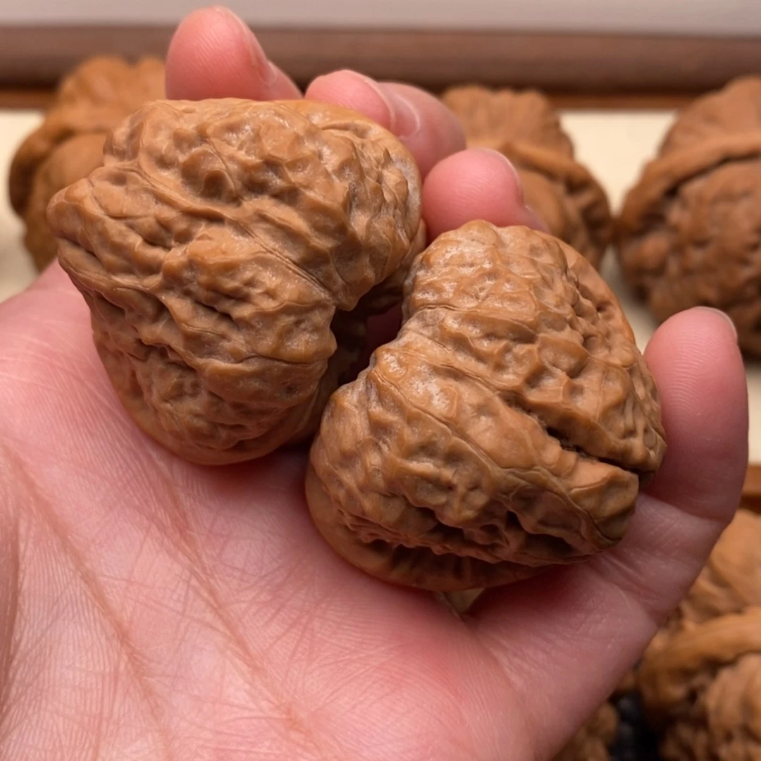 【闪购商品】把件文玩核桃老**饭边39左右