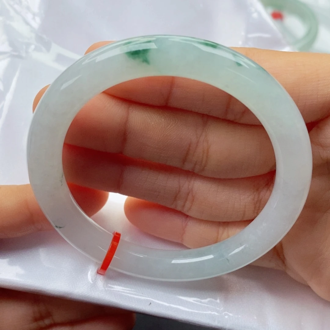 我***双翡翠未镶嵌手镯（圆镯）5354圈 （24533）