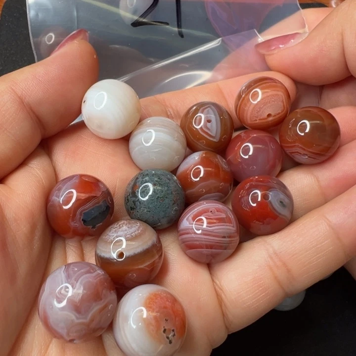 南红玛瑙未镶嵌配饰21多样性发1颗