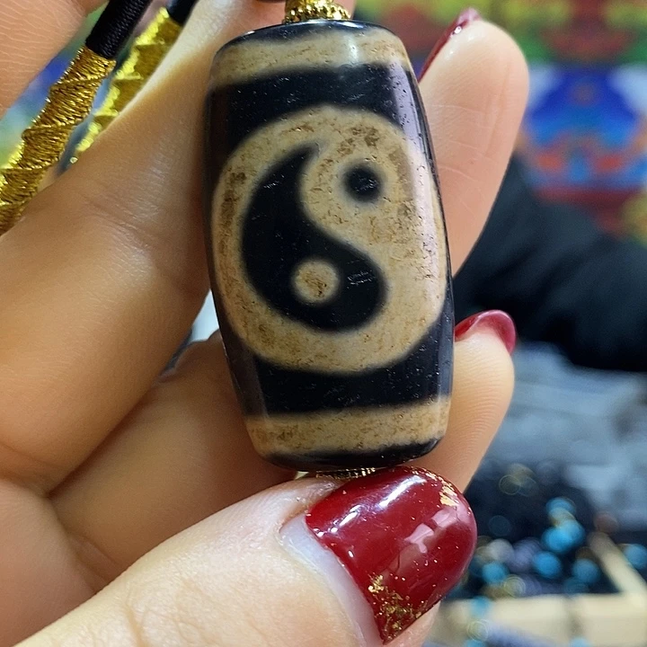 玛瑙/玉髓颈饰未镶嵌150