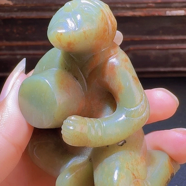 荣***堂和田玉未镶嵌挂件